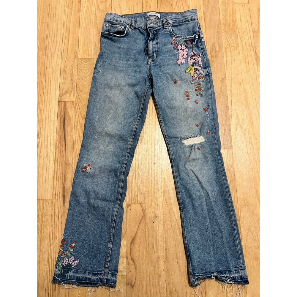 Zara Woman Premium Denim Floral Strawberry Embroidered Straight Jeans Size 4 26